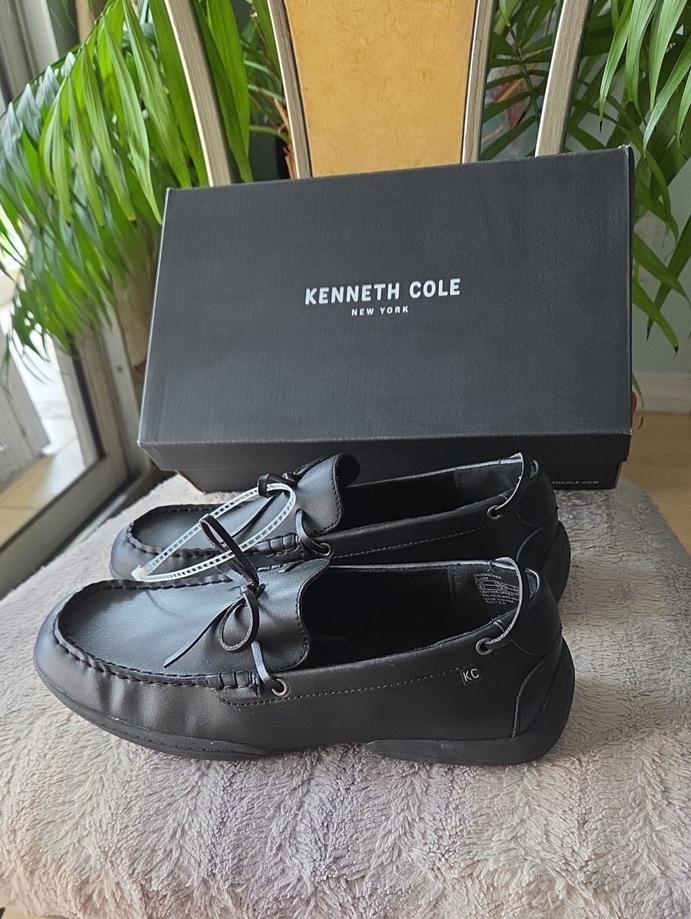 Kenneth Cole Leather Boat Shoes ❤️
